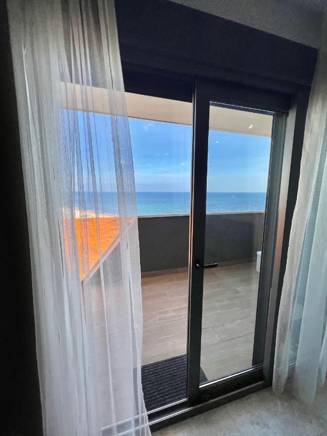 Silvia Luxury Apartment ตอร์เรเวียคา ภายนอก รูปภาพ