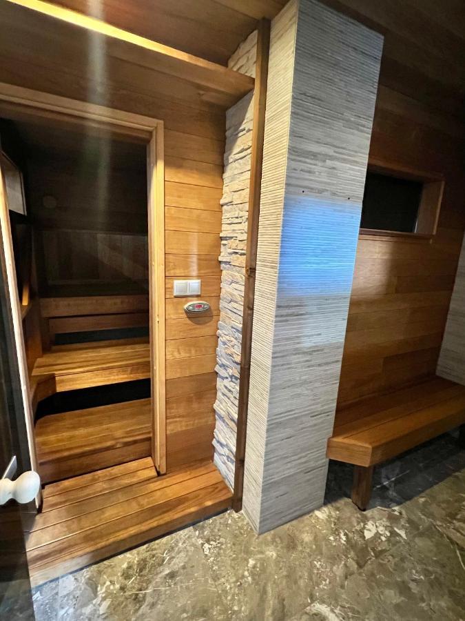 Silvia Luxury Apartment ตอร์เรเวียคา ภายนอก รูปภาพ